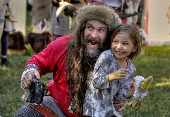 Contest-Viking-&-Child-1--Gary-DeFeyterWEB.jpg